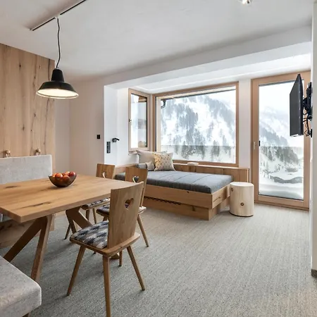 Lejlighedshotel Zirbenhof 4*
