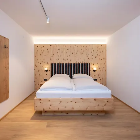Zirbenhof Lejlighedshotel 4*