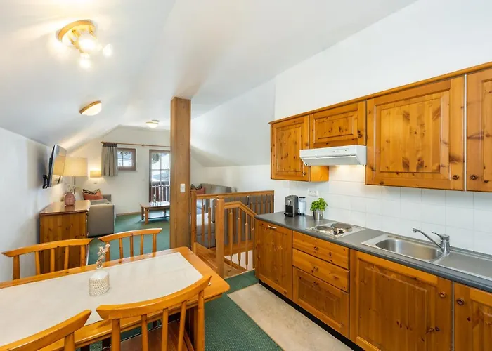 Aparthotel Zirbenhof