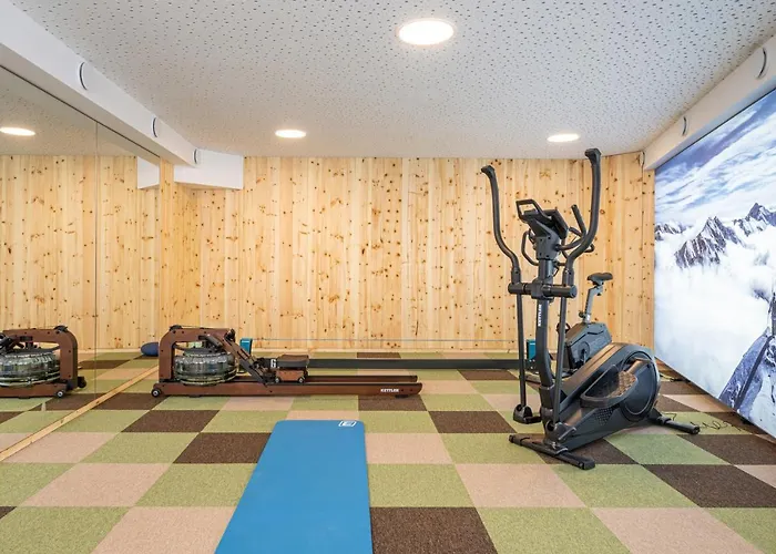 Zirbenhof מלון דירות 4*