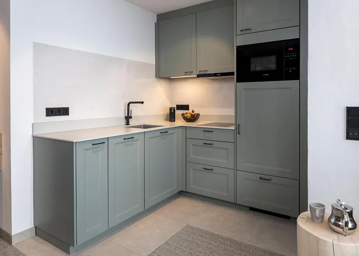 Zirbenhof Aparthotel 4*