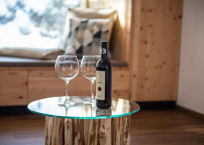 Aparthotel Zirbenhof 4*